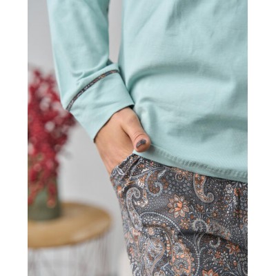 Батальна жіноча піжама зі штанами у візерунки - Beautiful
