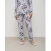 Батальная пижама со штанами и кофтой на пуговицах - Цветочный принт
