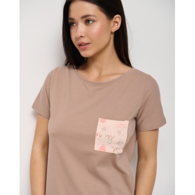 Женский комплект с шортиками - с карманом на футболке
