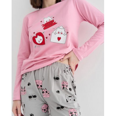 Женская пижама со штанами - котики по штанам